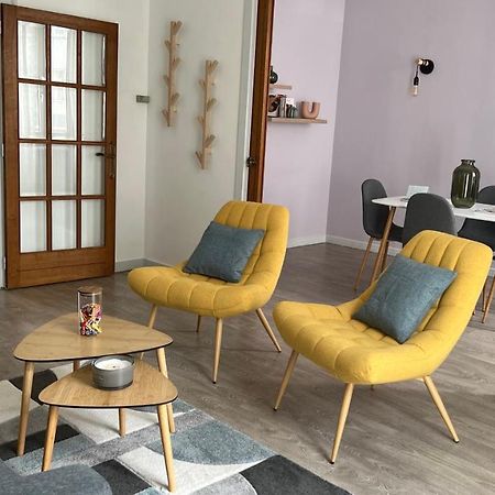 Appartement T4 70M2 - Meuble - Centre Ville - Proche Thermes Lons-le-Saunier Luaran gambar