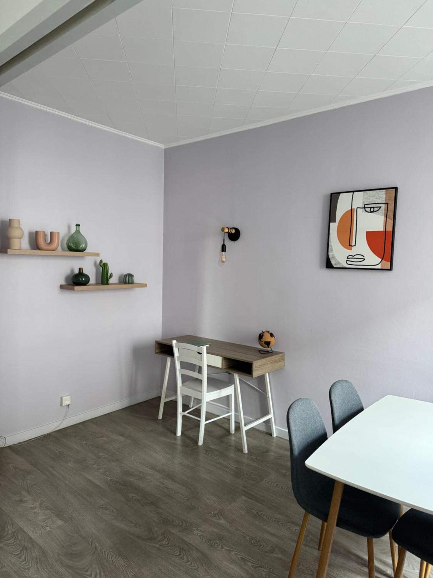 Appartement T4 70M2 - Meuble - Centre Ville - Proche Thermes Lons-le-Saunier Luaran gambar